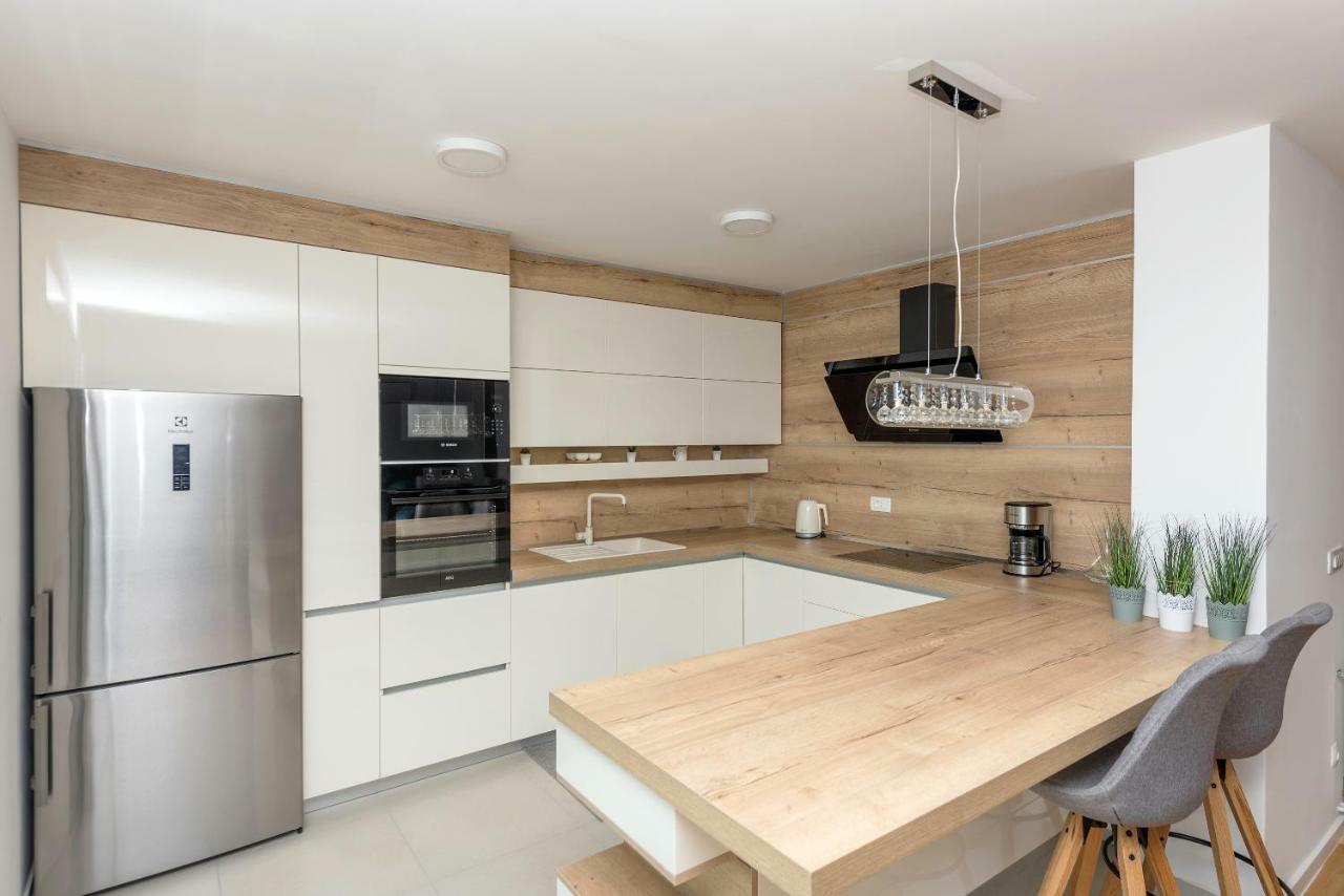 Ferienwohnung Penthouse Nikola Makarska Exterior foto