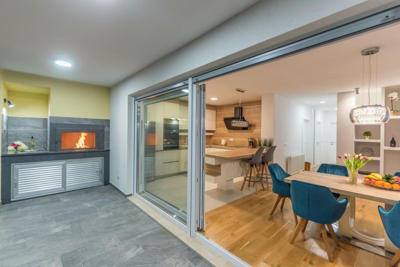 Ferienwohnung Penthouse Nikola Makarska Exterior foto