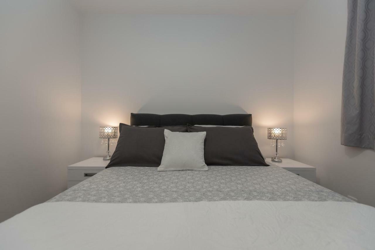 Ferienwohnung Penthouse Nikola Makarska Exterior foto