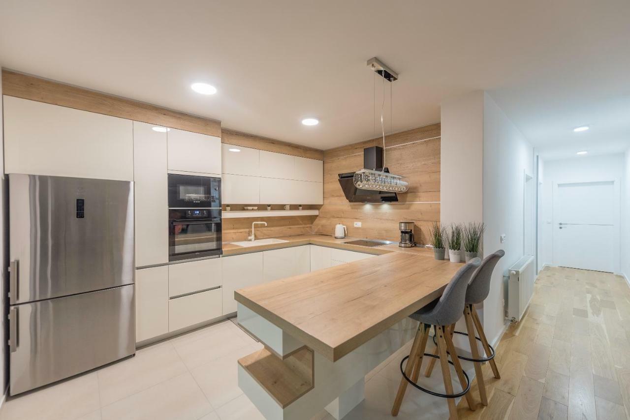 Ferienwohnung Penthouse Nikola Makarska Exterior foto