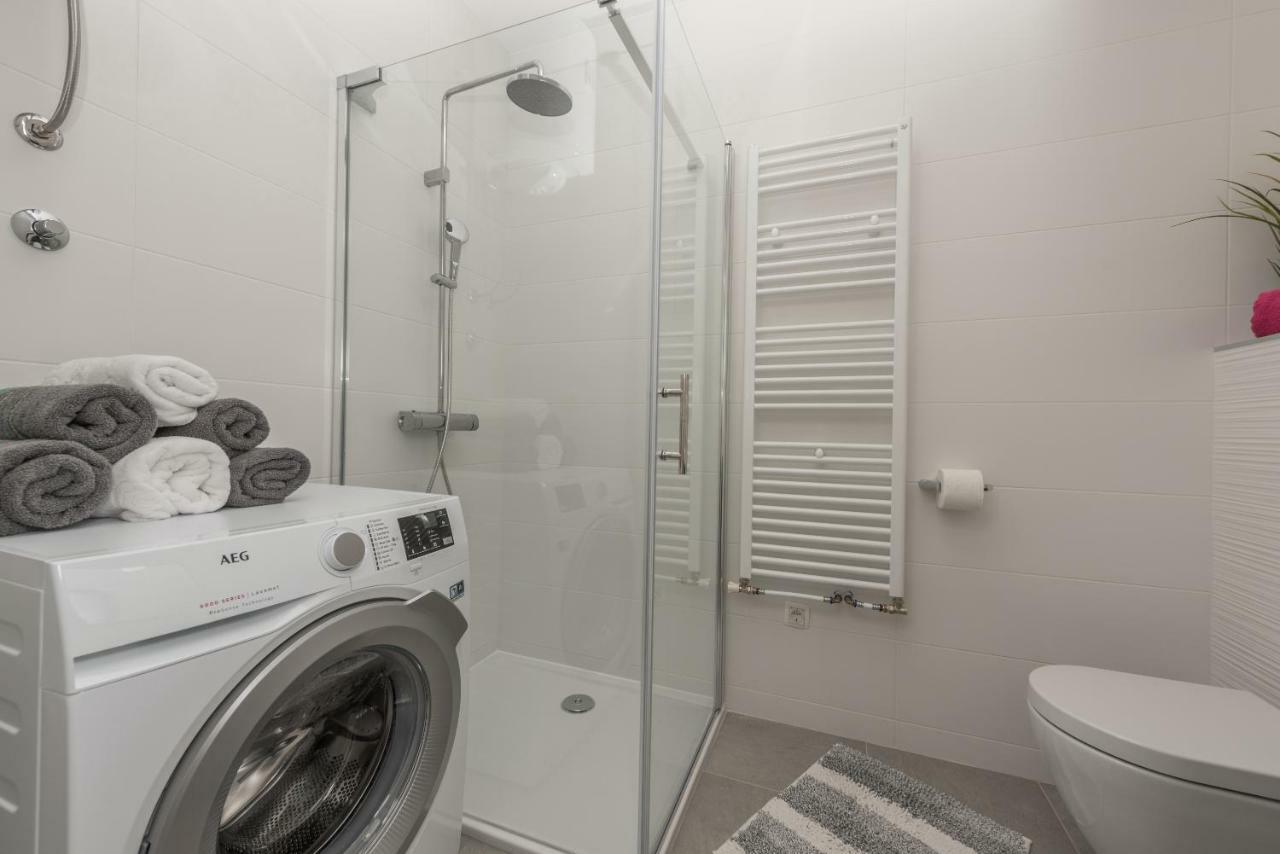 Ferienwohnung Penthouse Nikola Makarska Exterior foto